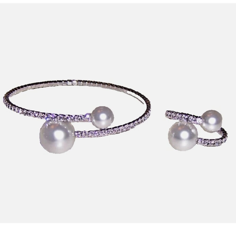 TALBOTS Pearl and Rhinestone Bracelet and Ring Set